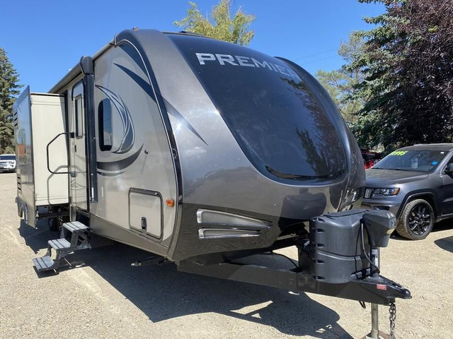 2018 Keystone BULLET PREMIER 26RBPR in Travel Trailers & Campers in St. Albert - Image 2