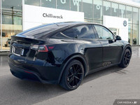 This Tesla Model Y delivers a Electric engine powering this Automatic transmission. Window Grid Ante... (image 4)