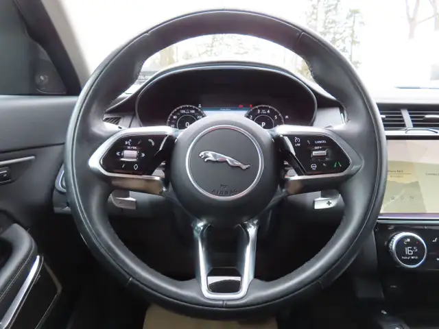 2021 Jaguar E-PACE SE P250 AWD - Navigation - 1 OWNER CAR !!! in Cars & Trucks in Oakville / Halton Region - Image 38