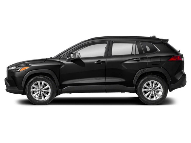 2022 Toyota Corolla Cross LE in Cars & Trucks in Timmins - Image 2