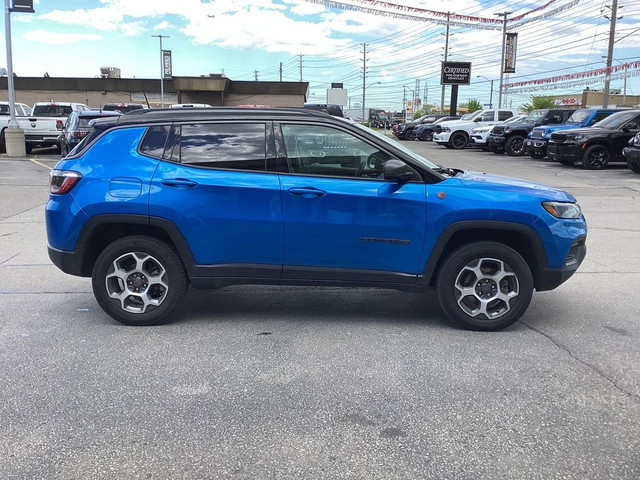 2022 Jeep Compass TRAILHAWK | CARPLAY | HEATED SEATS ++ in Cars & Trucks in Mississauga / Peel Region - Image 4