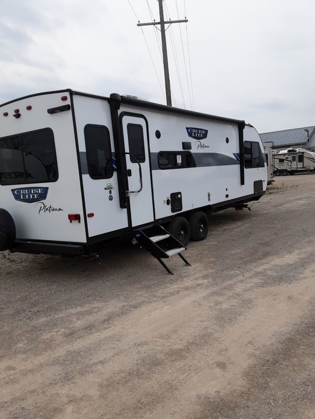 2024 FOREST RIVER CRUISE LITE 24RLXLX in Travel Trailers & Campers in London - Image 3