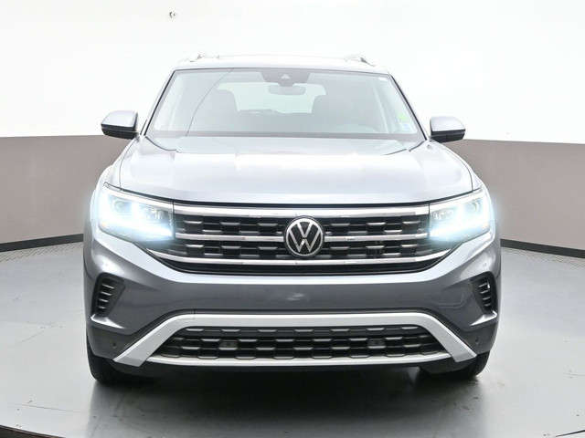2023 Volkswagen Atlas Highline Captains Chairs | Panoramic Roof  in Cars & Trucks in City of Halifax - Image 2