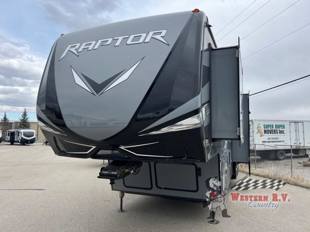 2020 Keystone RV Raptor 415 in Travel Trailers & Campers in Edmonton