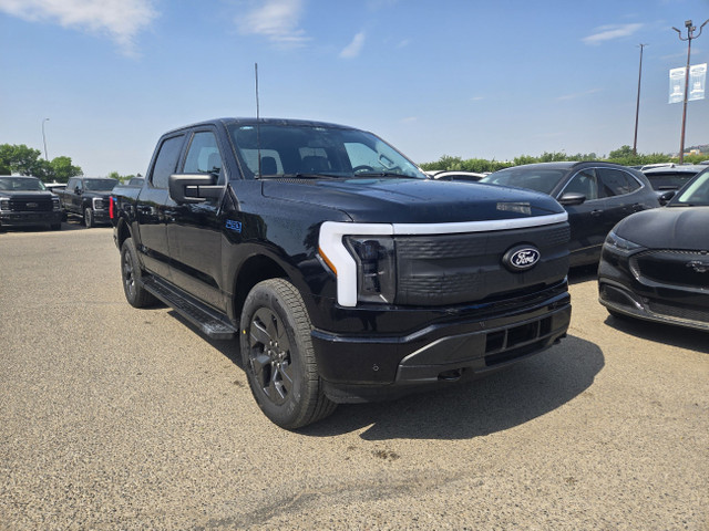 2025 Ford F-150 Lightning FLASH | MOBILE PWR CORD | BLUICRUISE | in Cars & Trucks in Calgary - Image 4