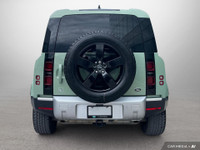 14-Way Climate Electric Memory Seats, 15 Speakers, Adaptive suspension, Air Conditioning, Alloy whee... (image 4)