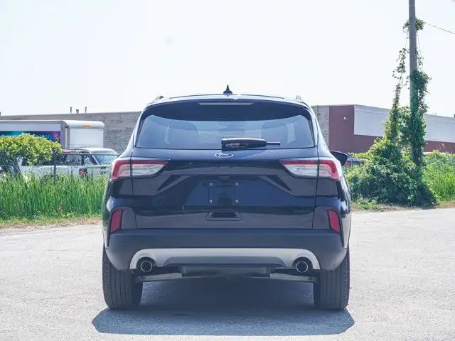 2022 Ford Escape SEL- Pano Roof - Heated Seats - AWD in Cars & Trucks in Barrie - Image 8