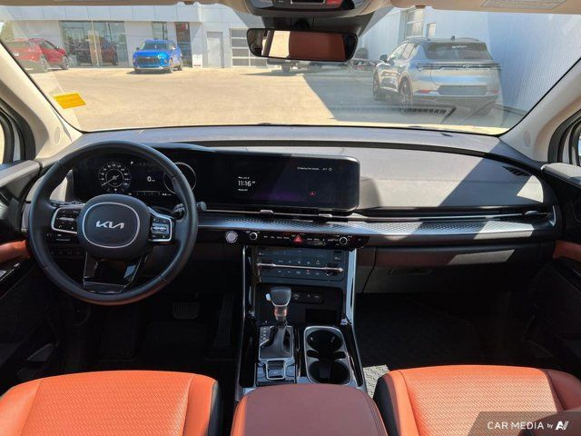2024 Kia Carnival SX FWD | Heated & Ventilated Seats | Sunroof in Cars & Trucks in Strathcona County - Image 4