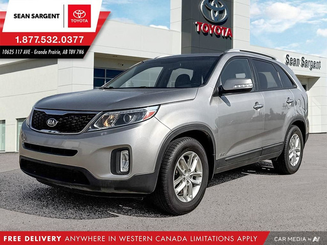 2014 Kia Sorento LX in Cars & Trucks in Grande Prairie