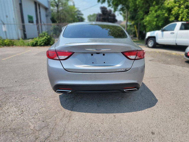 2015 Chrysler 200 S in Cars & Trucks in Markham / York Region - Image 3