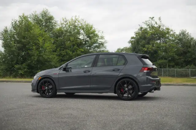 2024 Volkswagen Golf GTI dans Autos et camions dans Delta/Surrey/Langley - Image 20