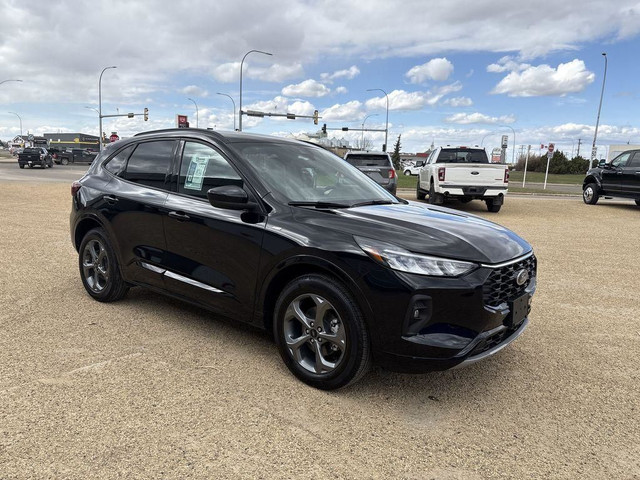 2023 Ford Escape ST-Line Select in Cars & Trucks in Edmonton