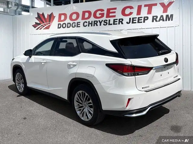 2022 Lexus RX RX 350L in Cars & Trucks in Saskatoon - Image 5