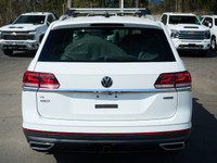 2022 Volkswagen Atlas Spacious, Sophisticated Family SUV COMMANDING PRESENCE, THOUGHTFUL DESIGN Bold... (image 2)