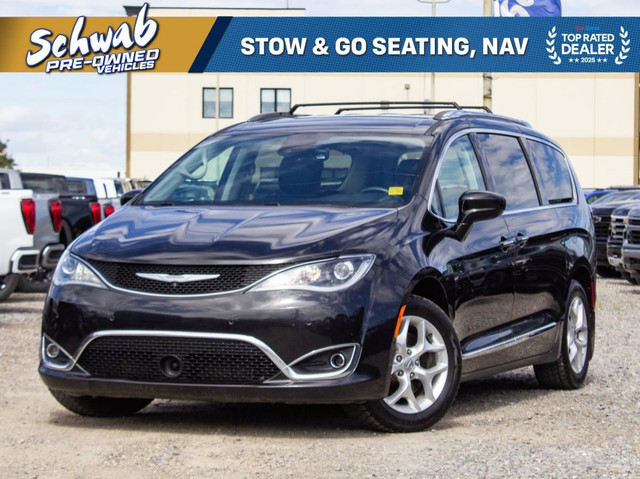 2017 Chrysler Pacifica 4dr Wgn Touring-L Plus for sale in Cars & Trucks in Edmonton