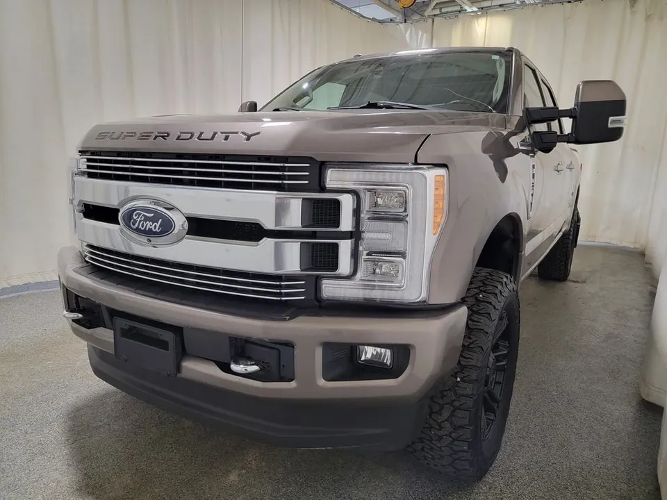 2018 Ford F-250 LIMITED 708A W/HEATED STEERING & SEATING
