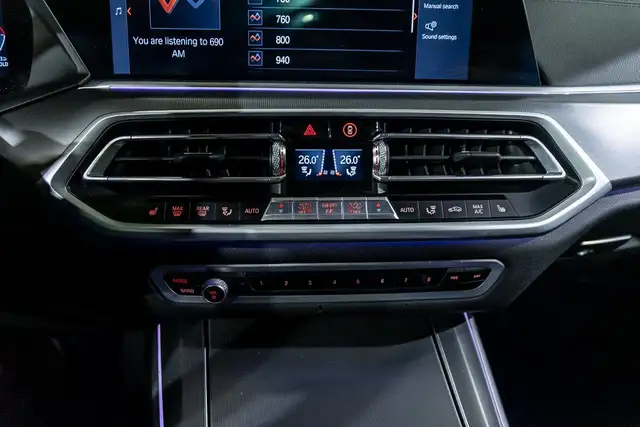 2023 BMW X5 xDrive40i | Luxe familial | Premium | Sièges in Cars & Trucks in City of Montréal - Image 23