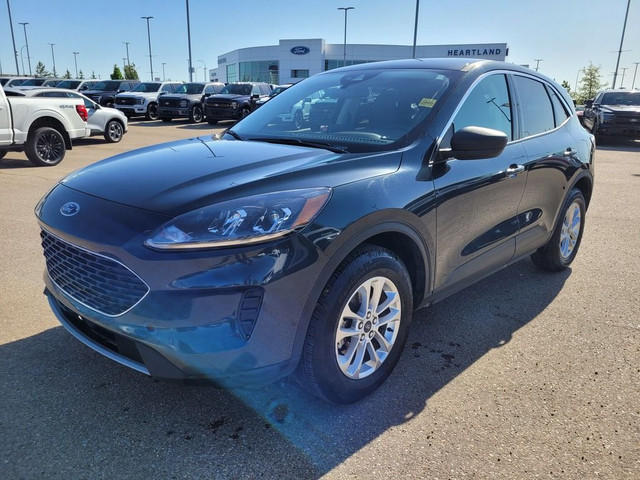 2022 Ford Escape SE AWD | HEATED STEERING WHEEL | REMOTE START in Cars & Trucks in Strathcona County