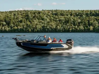 2025 Princecraft Sport 175 Specific Features Include: - Mercury 150 HP EXLPT Pro-XS - Stainless stee...