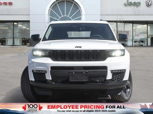 2025 Jeep Grand Cherokee L Limited in Cars & Trucks in Calgary - Image 2