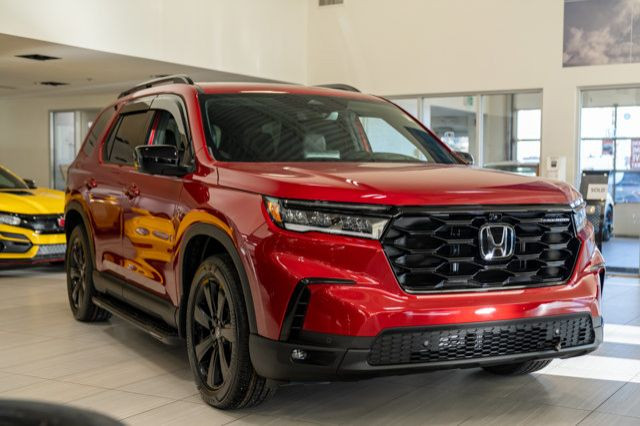 2025 Honda Pilot Black Edition in Cars & Trucks in Edmonton