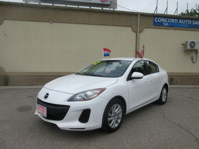 2013 Mazda Mazda3 GX in Cars & Trucks in Kitchener / Waterloo - Image 3