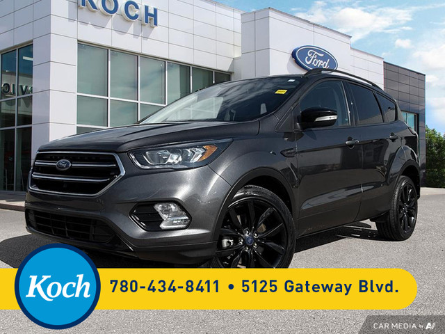 2017 Ford Escape Titanium in Cars & Trucks in Edmonton