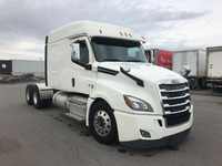 2019 Freightliner T12664ST