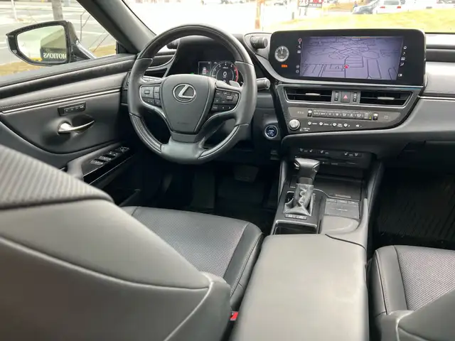 2022 Lexus ES 300h HYBRID REAR VIEW CAMERA SUNROOF NAVI BSM LKA in Cars & Trucks in City of Toronto - Image 20