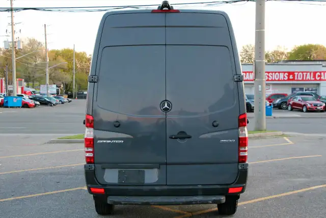 2017 Mercedes-Benz Sprinter 2500 170"+3-Passenger+Certified dans Autos et camions dans Région de Mississauga/Peel - Image 7