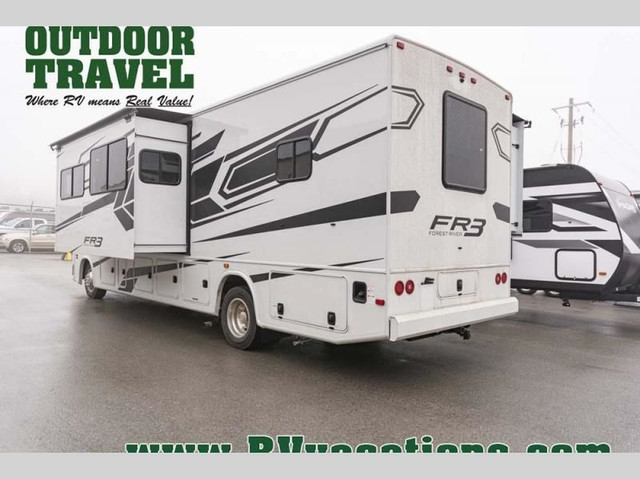 2024 Forest River RV FR3 30DS in RVs & Motorhomes in Hamilton - Image 4