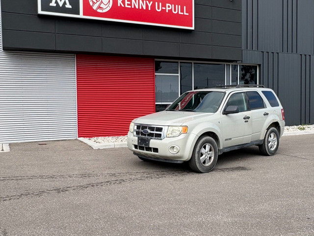 2008 Ford Escape XLT V6 in Cars & Trucks in Windsor Region