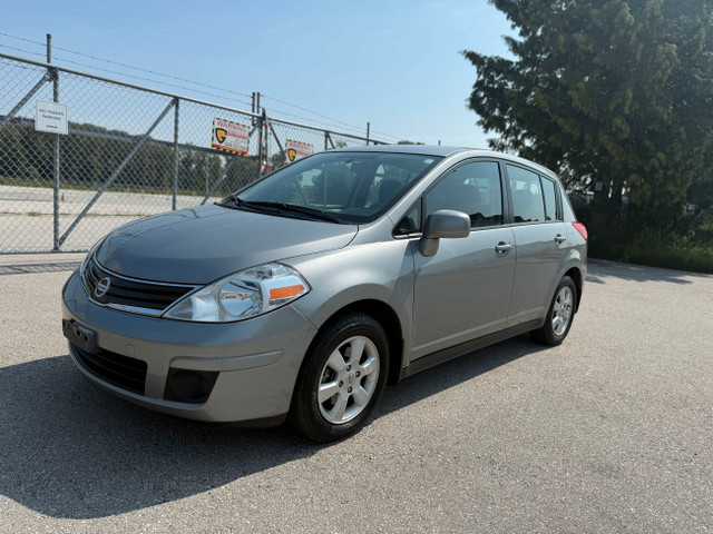 2011 Nissan Versa S HB AUTO A/C LOCAL BC 87,000KM in Cars & Trucks in Richmond