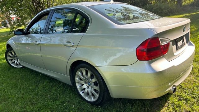 2008 BMW 3 Series 335xi in Cars & Trucks in Oakville / Halton Region - Image 4