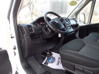 2018 Ram Promaster 2500 High Rise Cargo Van 3.6, V6, gas engine, auto, pw, pl, air, back-up camera,... (image 8)