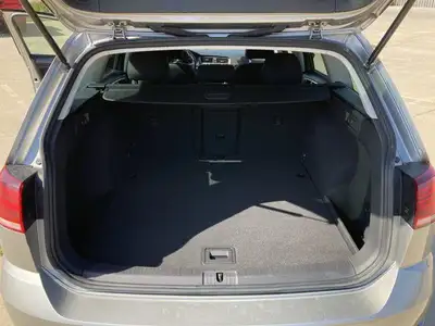 2019 Volkswagen Golf SportWagen Comfortline MANUAL, View more