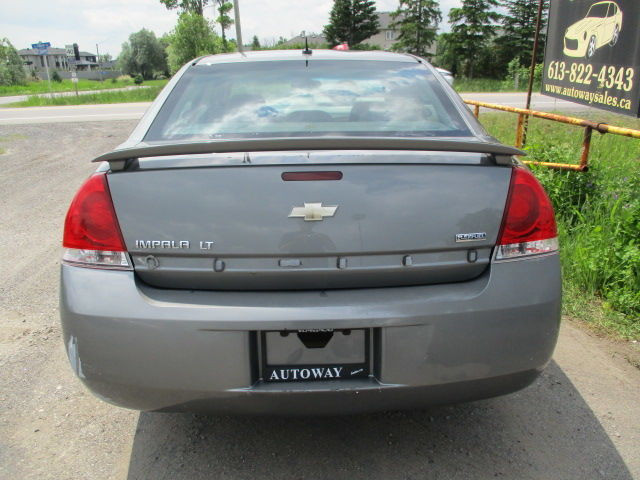 2008 Chevrolet Impala LT 3.5L in Cars & Trucks in Ottawa - Image 4