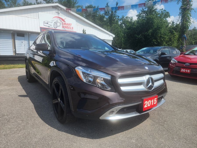 2015 MERCEDES-BENZ GLA 250 4MATIC GLA 250 4MATIC in Cars & Trucks in Barrie - Image 2