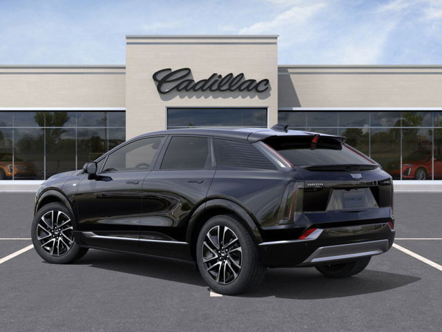 2025 Cadillac OPTIQ Sport 1 in Cars & Trucks in City of Montréal - Image 3
