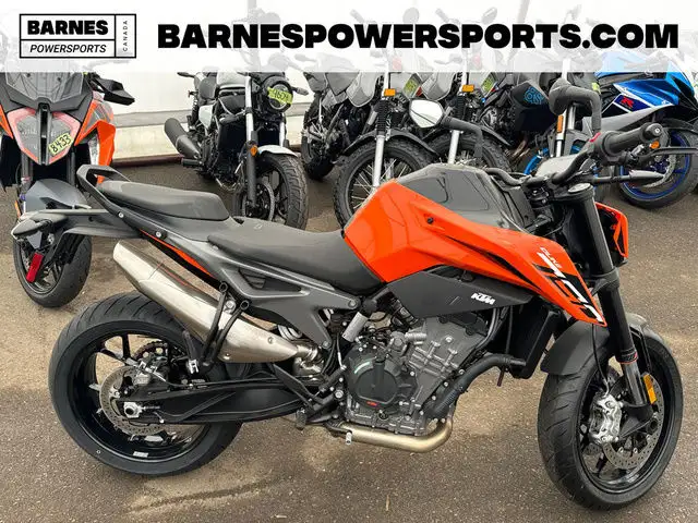 2024 KTM 790 Duke in Street, Cruisers & Choppers in Calgary - Image 2