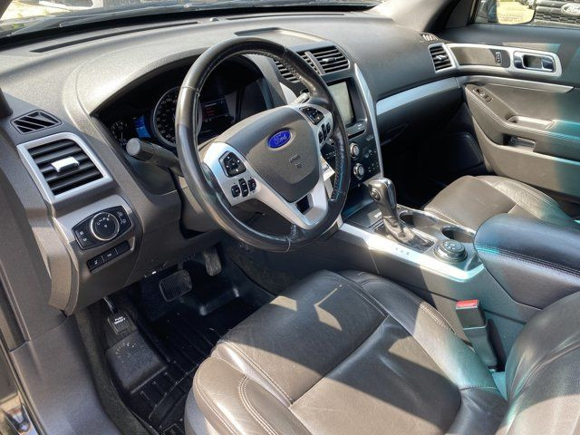 2012 Ford Explorer XLT | Remote Start | Power Liftgate in Cars & Trucks in Edmonton - Image 4