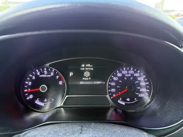 2017 Kia Soul SX Turbo in Cars & Trucks in Ottawa - Image 18