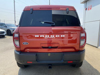 CLEAN CARFAX ONE OWNER, Heated Front Seats, Back up Camera, NAVIGATION, Leather Wrapped Steering Whe... (image 3)