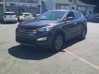 2015 Hyunda Santa Fe AWD 194500 KM Price $9999 ON or QC Safety Included Warranty Included Carfax Inc... (image 2)