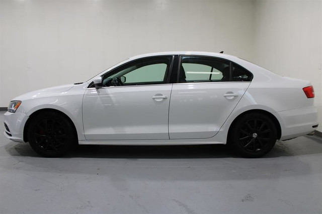 2015 Volkswagen Jetta Comfortline 1.8T 6sp at w/ Tip in Cars & Trucks in Cambridge - Image 2