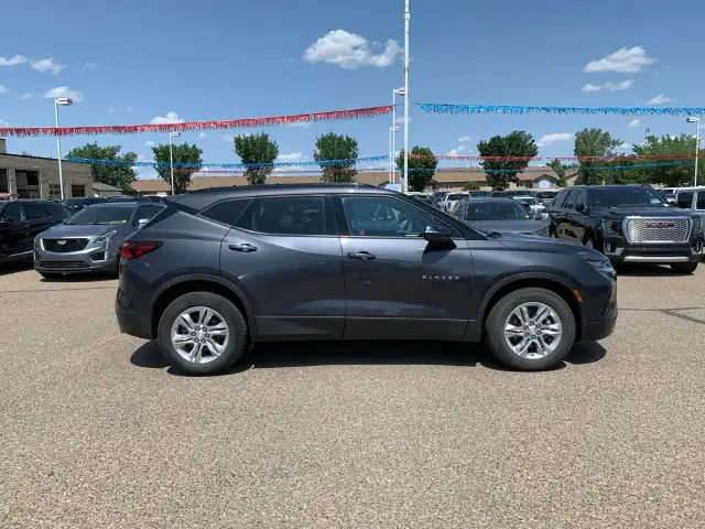 2022 Chevrolet Blazer in Cars & Trucks in Medicine Hat - Image 11