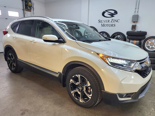 2017 Honda CR-V Touring,  in Cars & Trucks in Edmonton