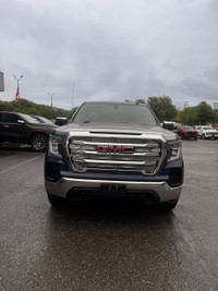 Engine: 8 Cylinder Engine 5.3L L/100Km City: 15.3 L/100Km Hwy: 11.2 Safety Equipment Airbags, Dual-s... (image 1)