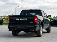 3.55 REAR AXLE RATIO,BLACK DELUXE CLOTH BUCKET SEATS -inc: Bucket Seats Full-Length Floor Console Po... (image 7)