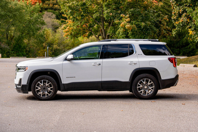 2020 GMC Acadia AWD 4dr SLE in Cars & Trucks in City of Toronto - Image 2